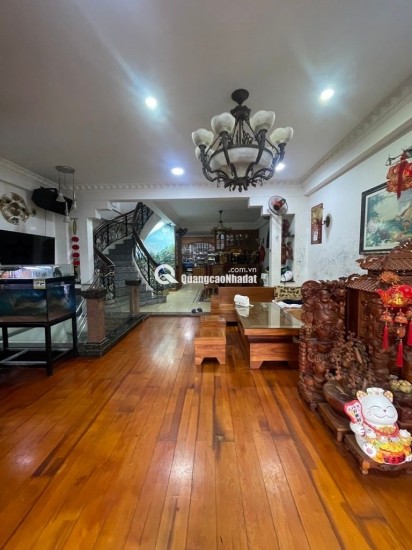 CĂN NHÀ MẶT PHỐ MƠ ƯỚC TRÊN ĐƯỜNG  CÁCH MẠNG THÁNG 8 QUẬN 3, GIÁ TỐT, DIỆN TÍCH 300M2, SỔ HỒNG CHÍNH CHỦ.